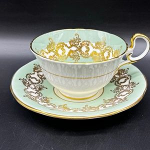 Aynsley Olive Green Gold Tea Cup and Saucer Set Bone China England